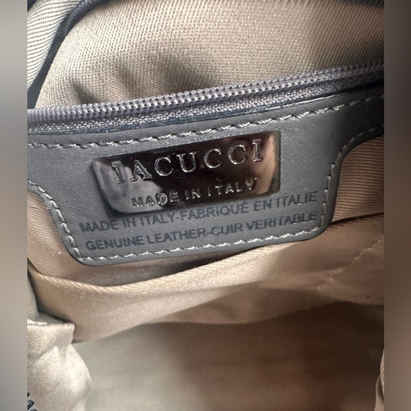 IACUCCI Leather Shoulder Bag Patchwork in Gray - Picture 11 of 13